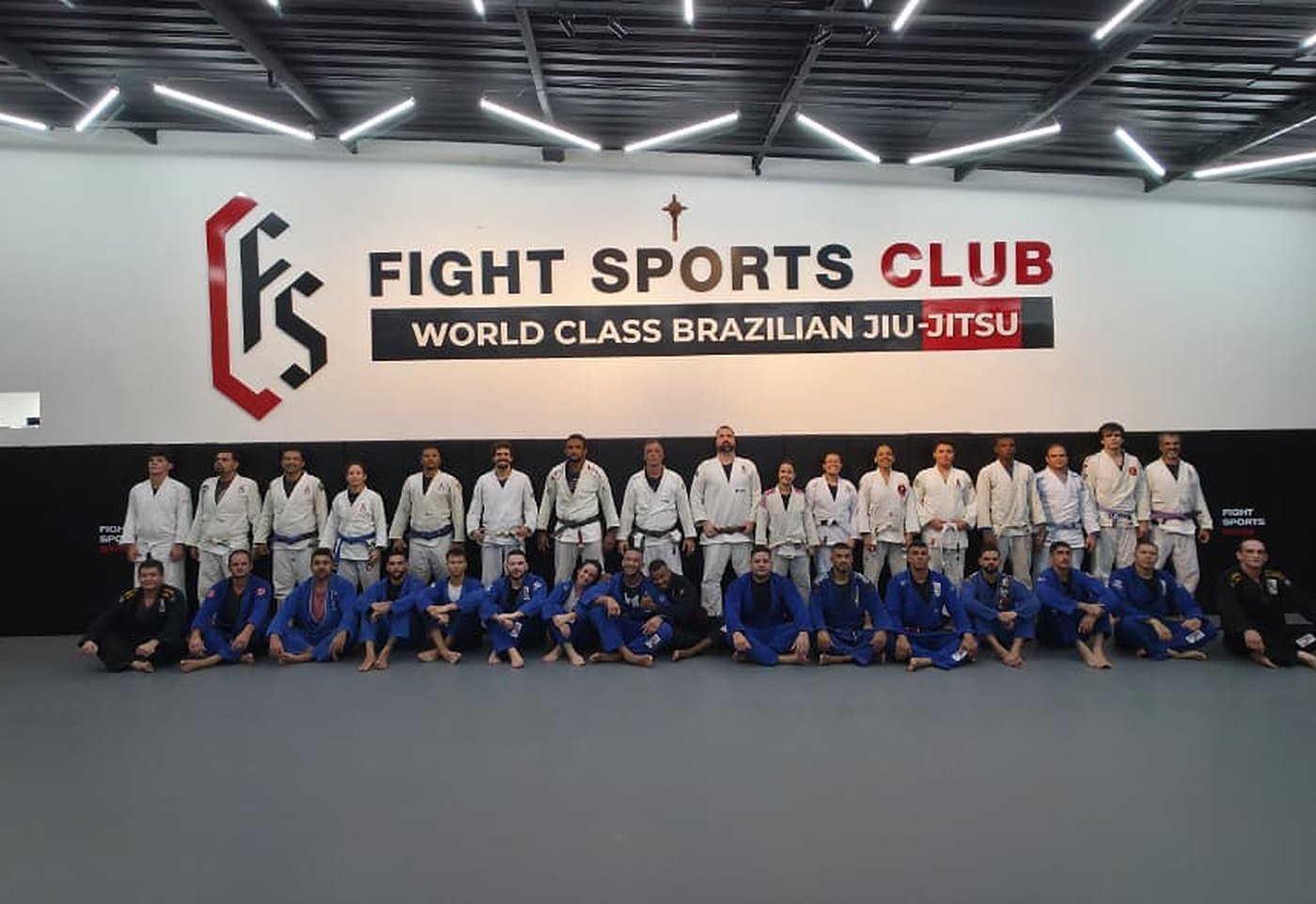 Turma adulto misto da Fight Sports Ilhéus